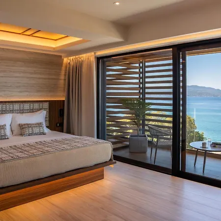 Tays Hotel 3*
