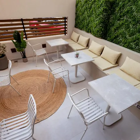 Tays Hotel Kalamata